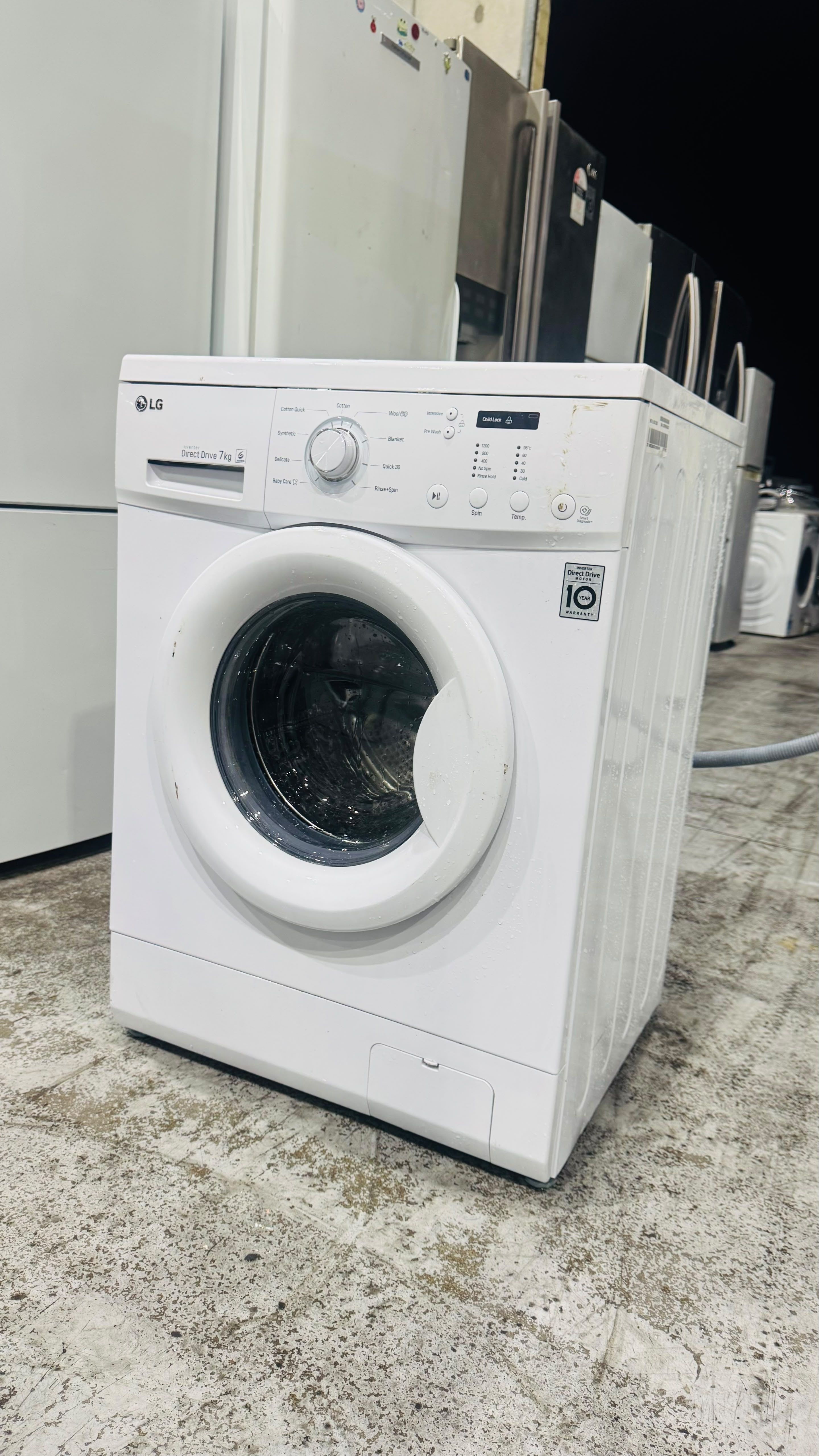 LG 7KGS FRONT LOADER WASHING MACHINE