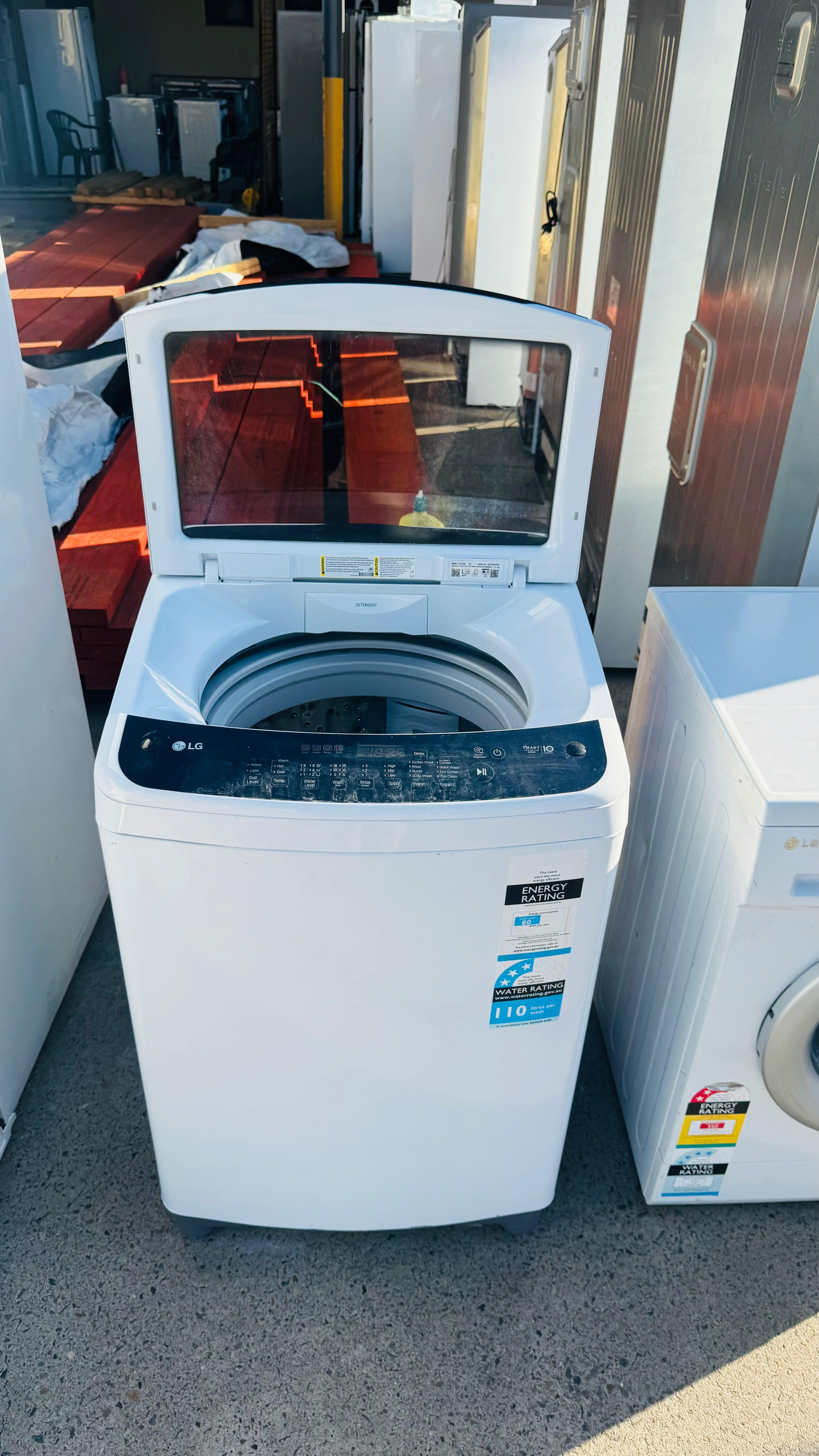 LG 7.5KGS TOP LOADER WASHING MACHINE