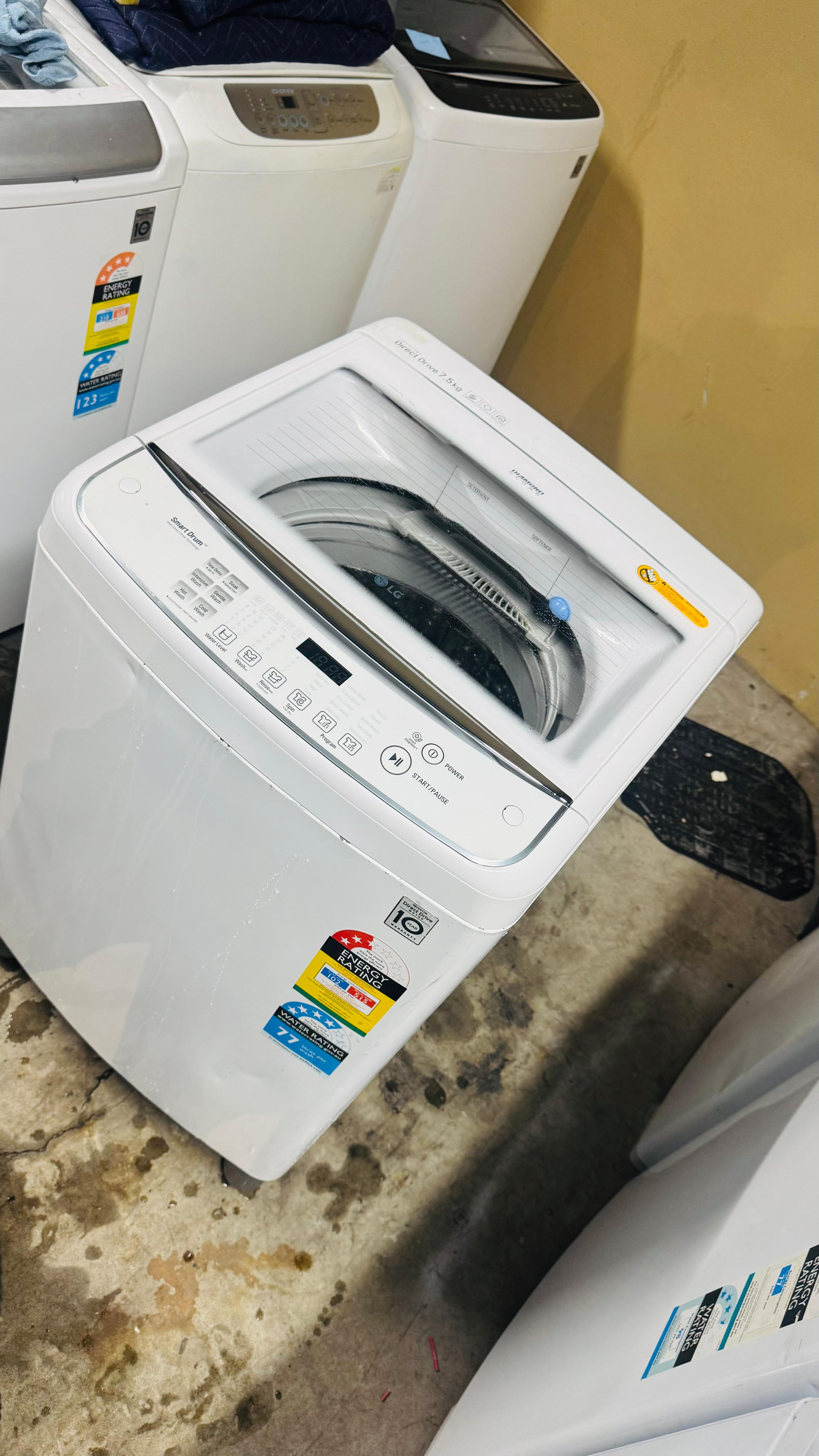 LG 7.5 KGS TOP LOADER WASHING MACHINE