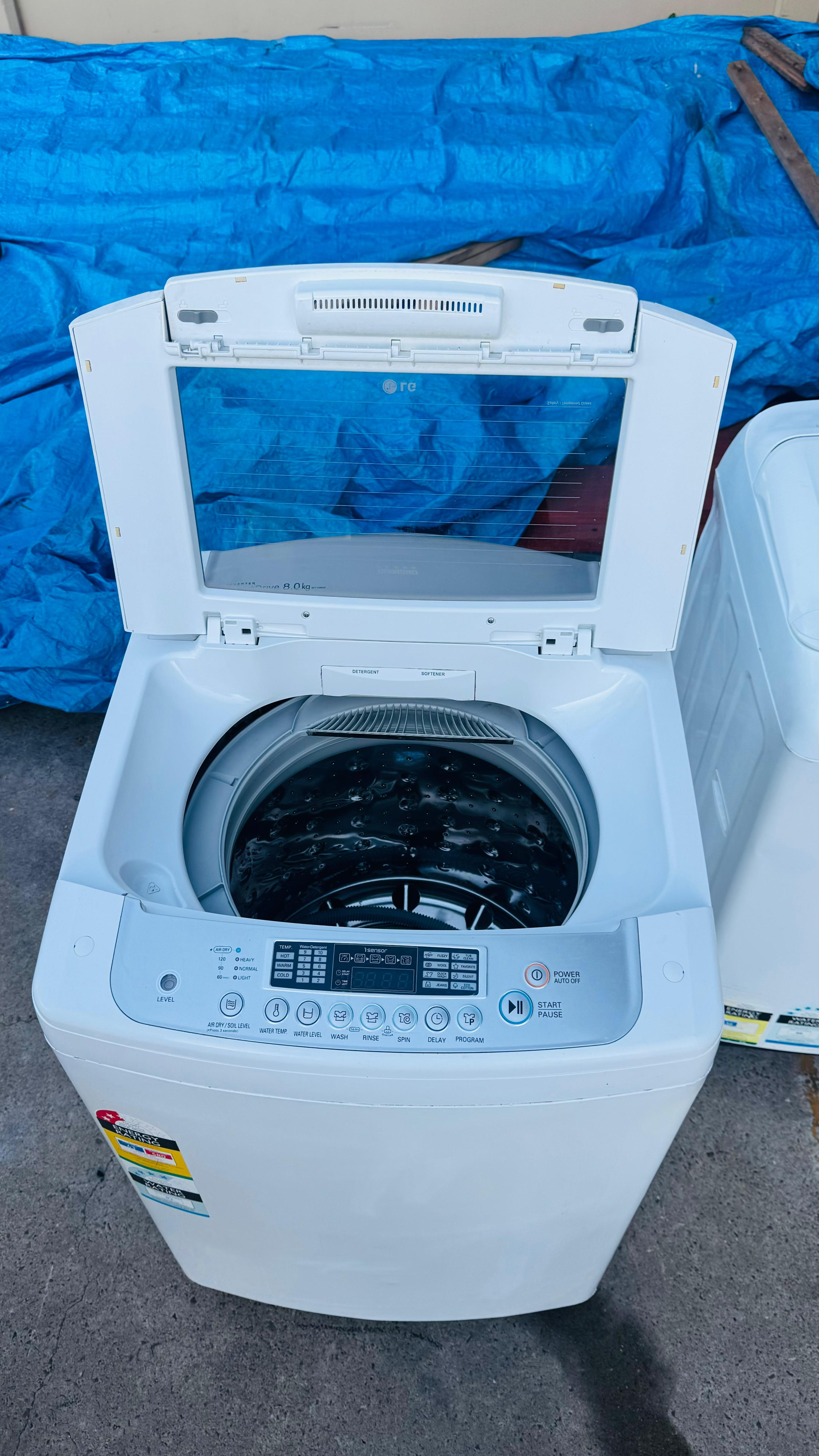 LG 8 KGS TOP LOADER WASHING MACHINE