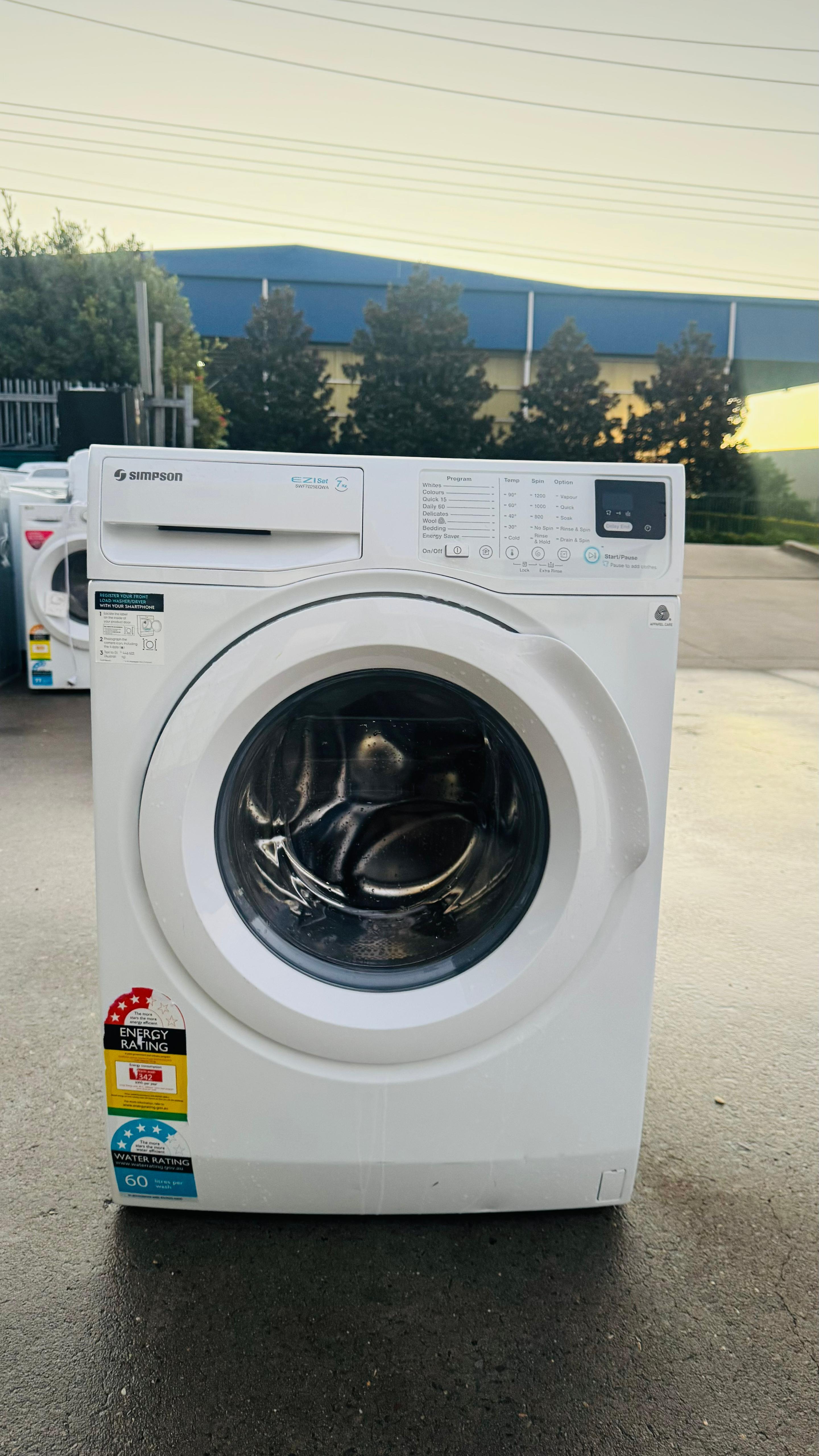 SIMPSON 7 KGS FRONT LOADER WASHING MACHINE