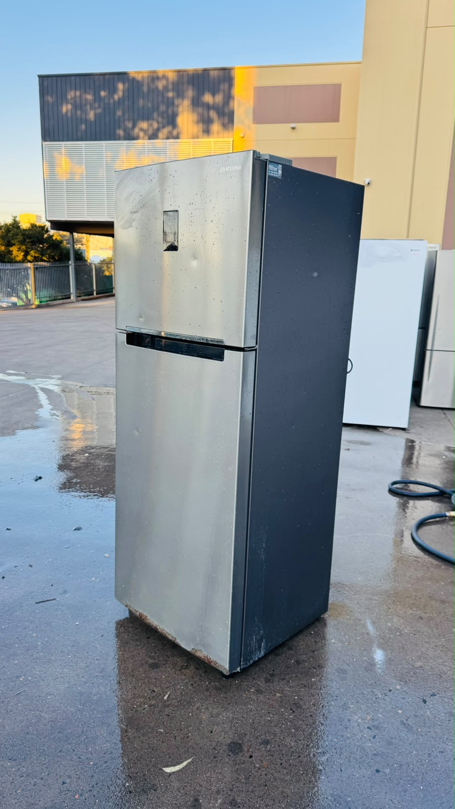 SAMSUNG 415 LITRES FRIDGE FREEZER