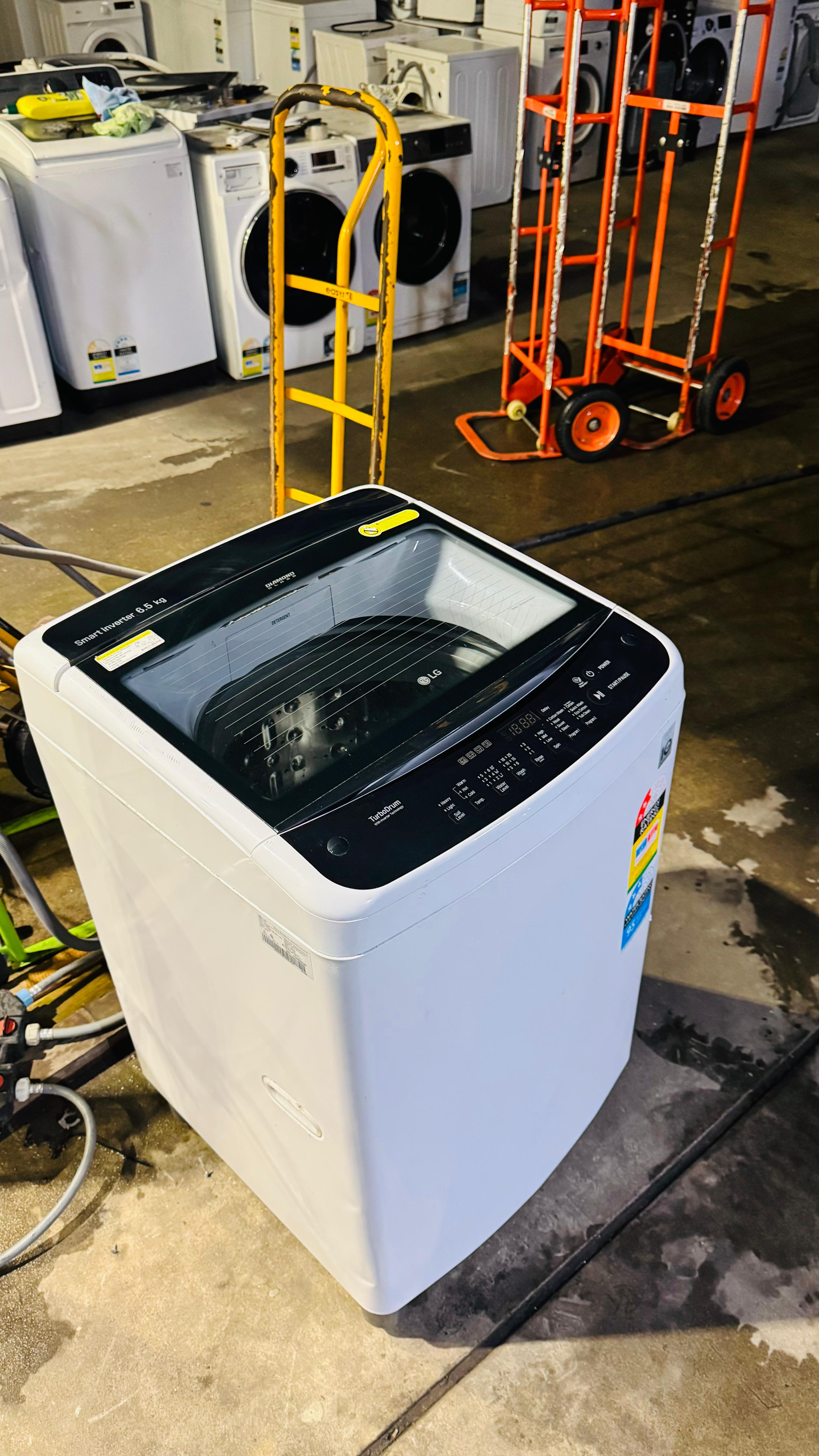 LG 6.5 KGS TOP LOADER WASHING MACHINE