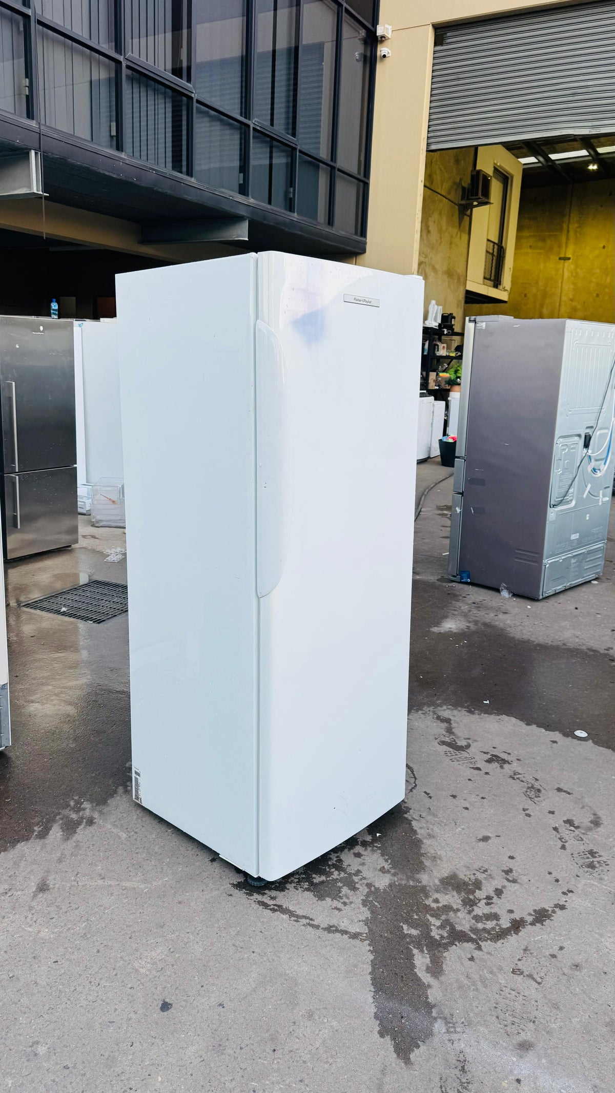 FISHER & PAYKEL 451 LITRES FRIDGE ONLY