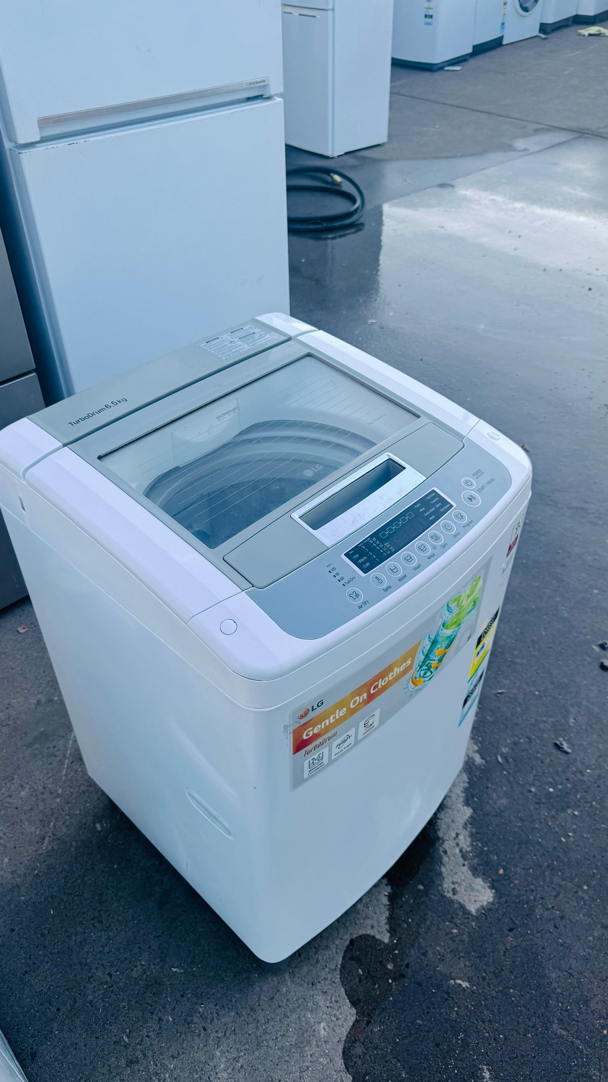 LG 6.5KGS TOP LOADER WASHING MACHINE