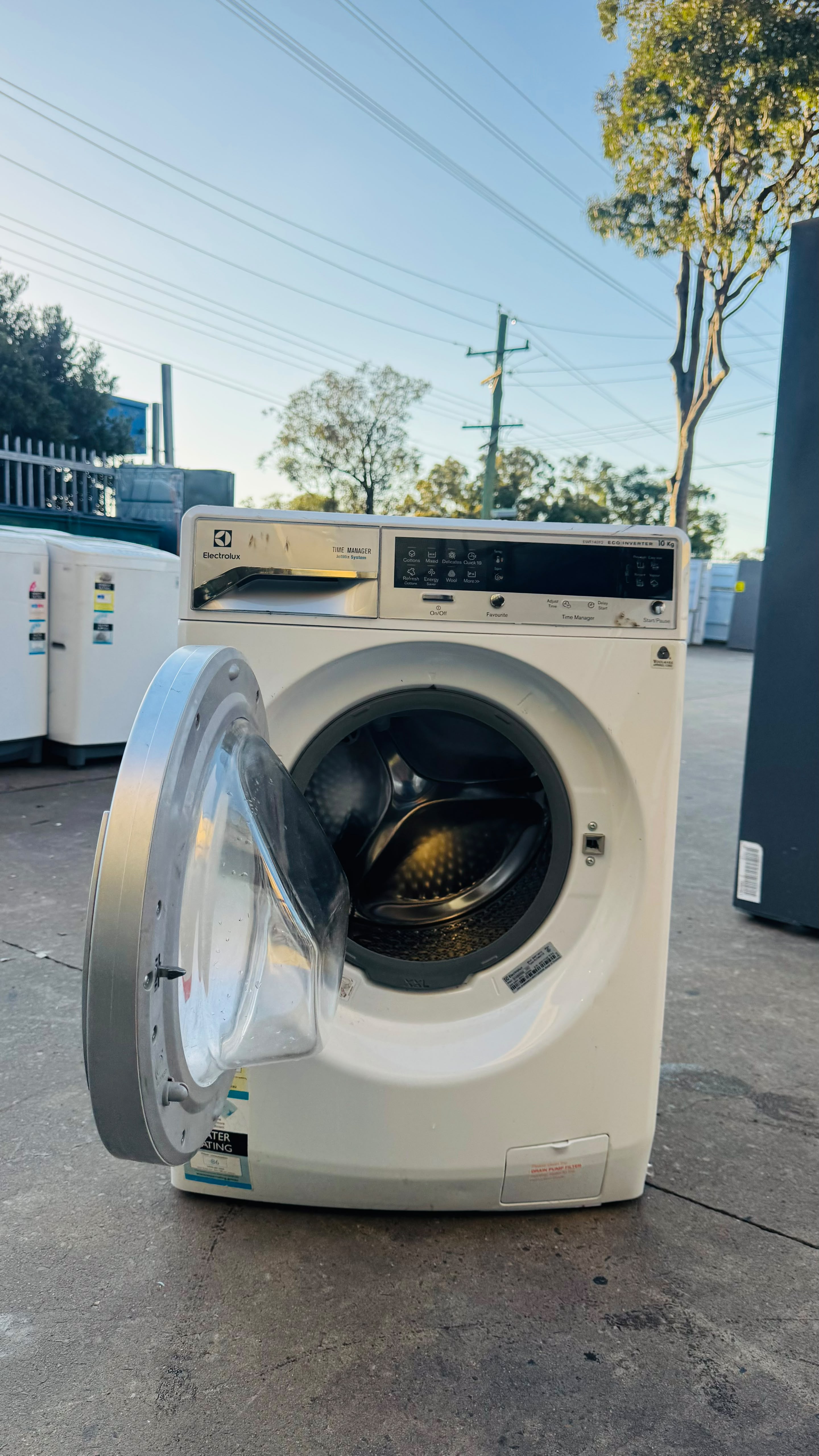 ELECTROLUX 10KGS FRONT LOADER WASHING MACHINE