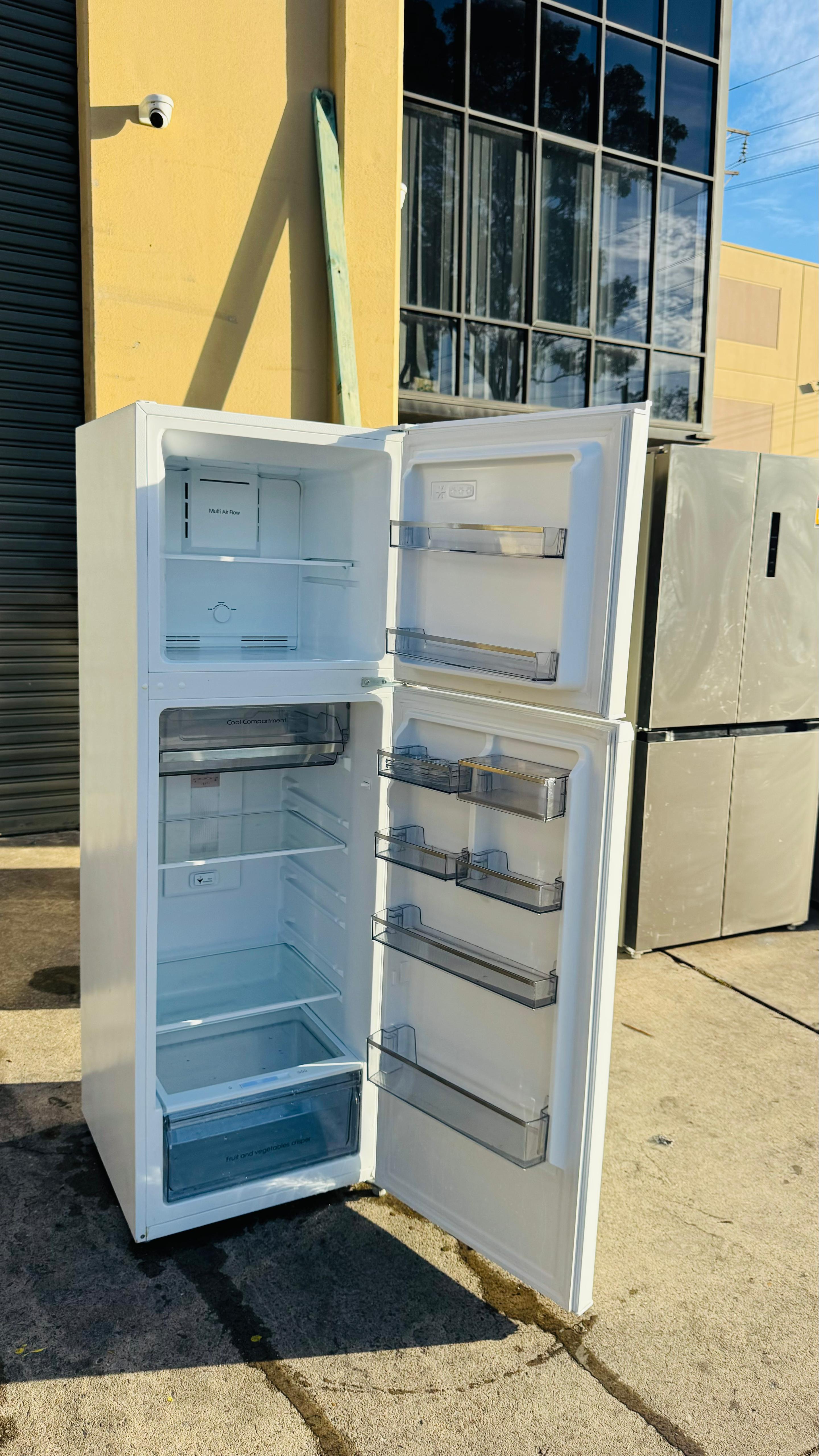 PALSONIC 268 LITRES FRIDGE FREEZER