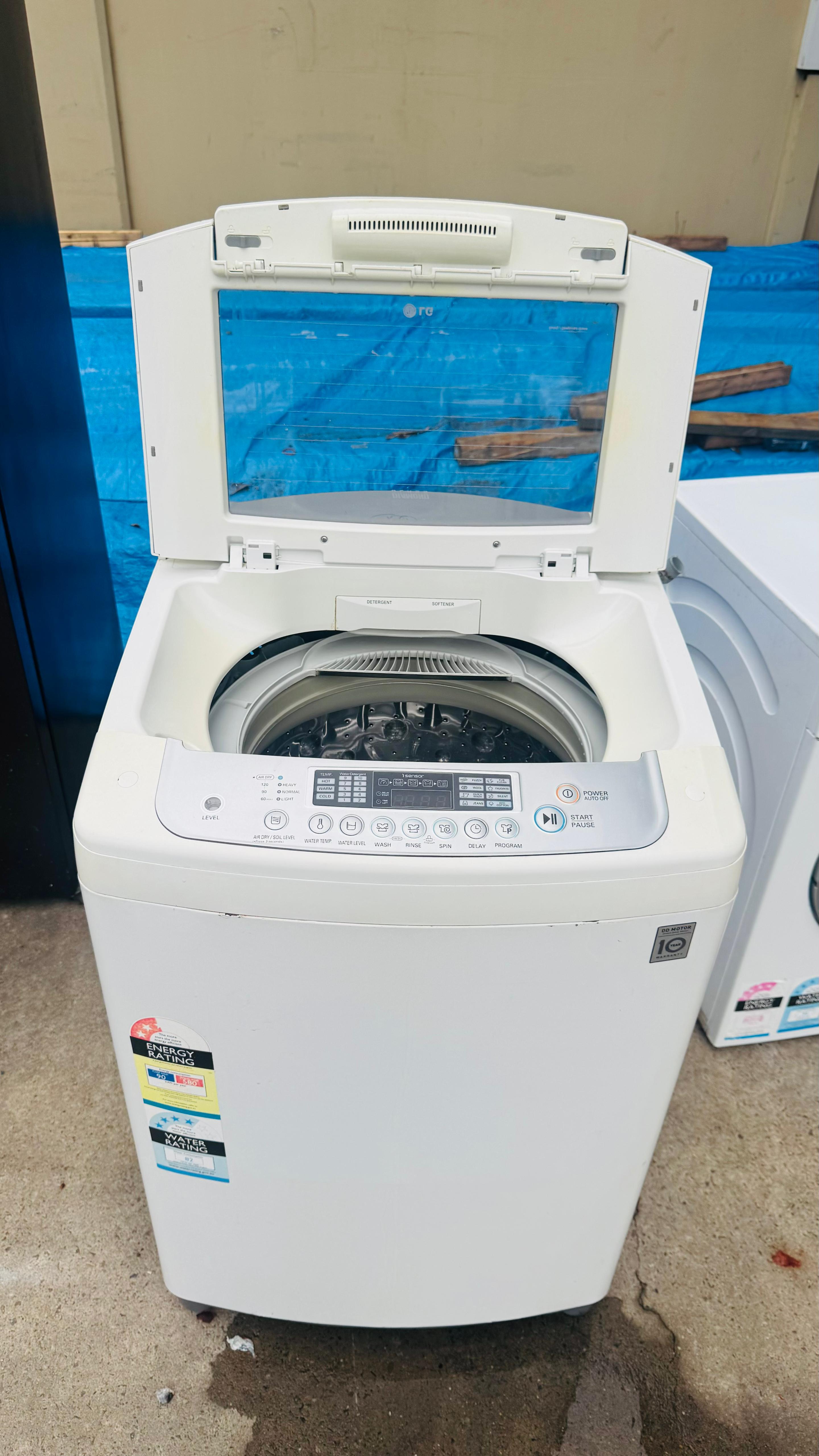 LG 8KGS TOP LOADER WASHING MACHINE