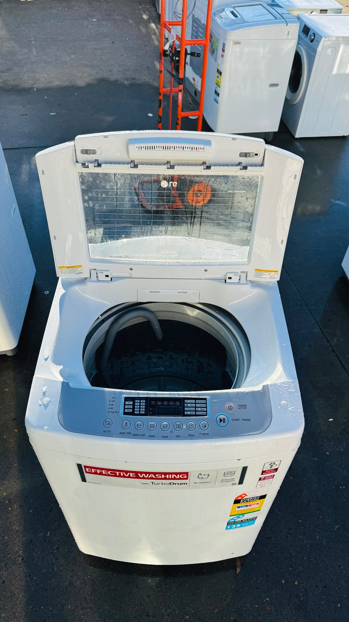 LG 8.5KGS TOP LOADER WASHING MACHINE