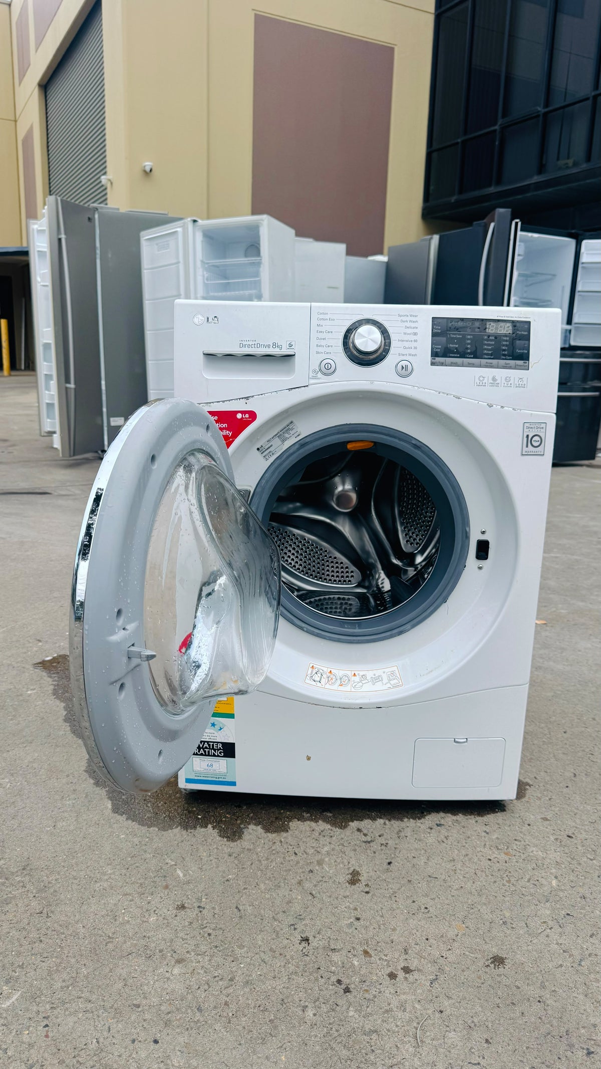 LG 8KGS FRONT LOADER WASHING MACHINE